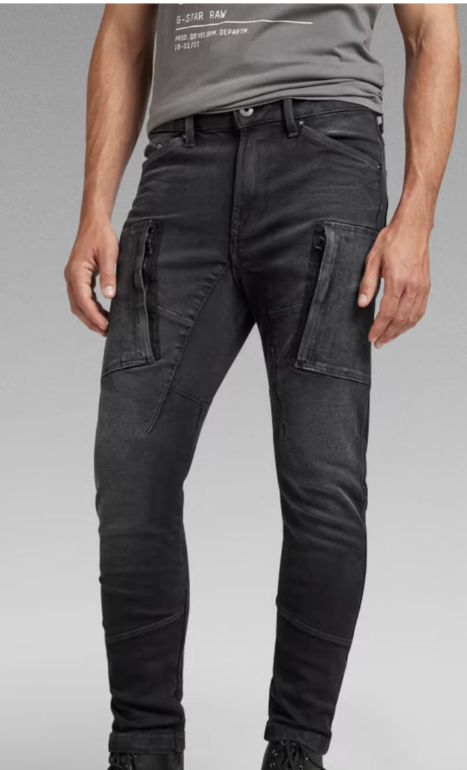 FEATURES Premium jean skinny Cargo is defined by the 3D zip pockets -D22075-C910-C942