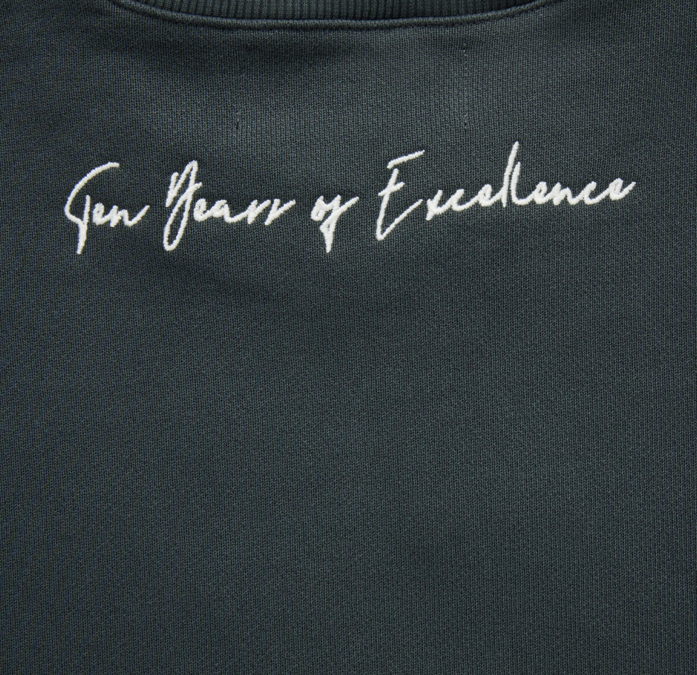 HOMME+FEMME-EMBROIDERED GLOBAL LOGO CREWNECK CHARCOAL