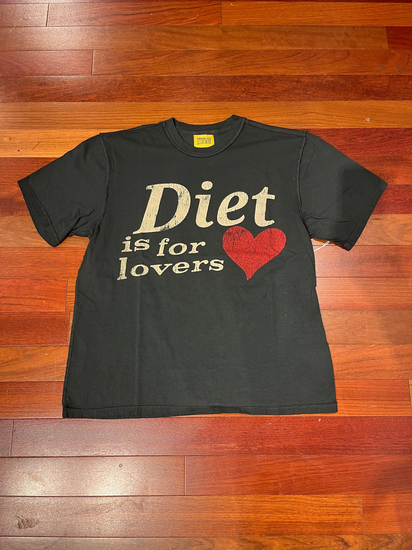 DIET STARTS MONDAY-LOVERS TEE-VINTAGE BLACK