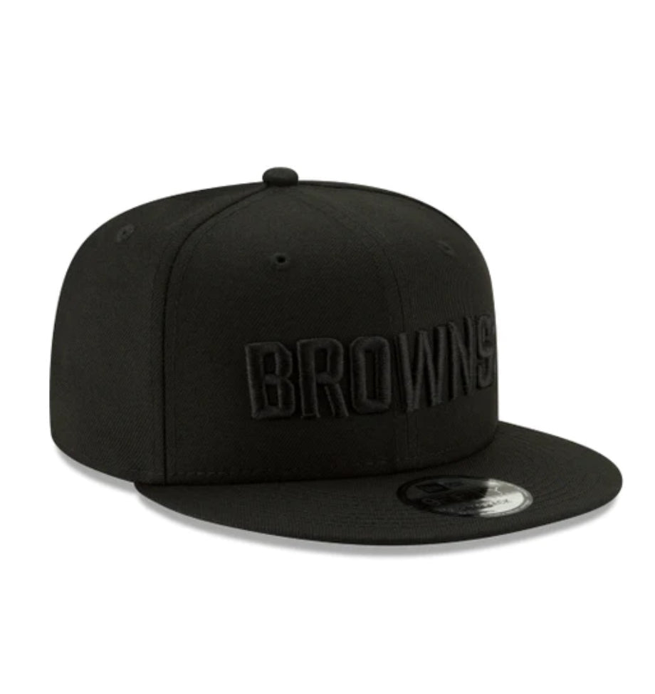 NEW ERA CAP -Cleveland Browns Basic Black on Black 9FIFTY Snapback - 11873016