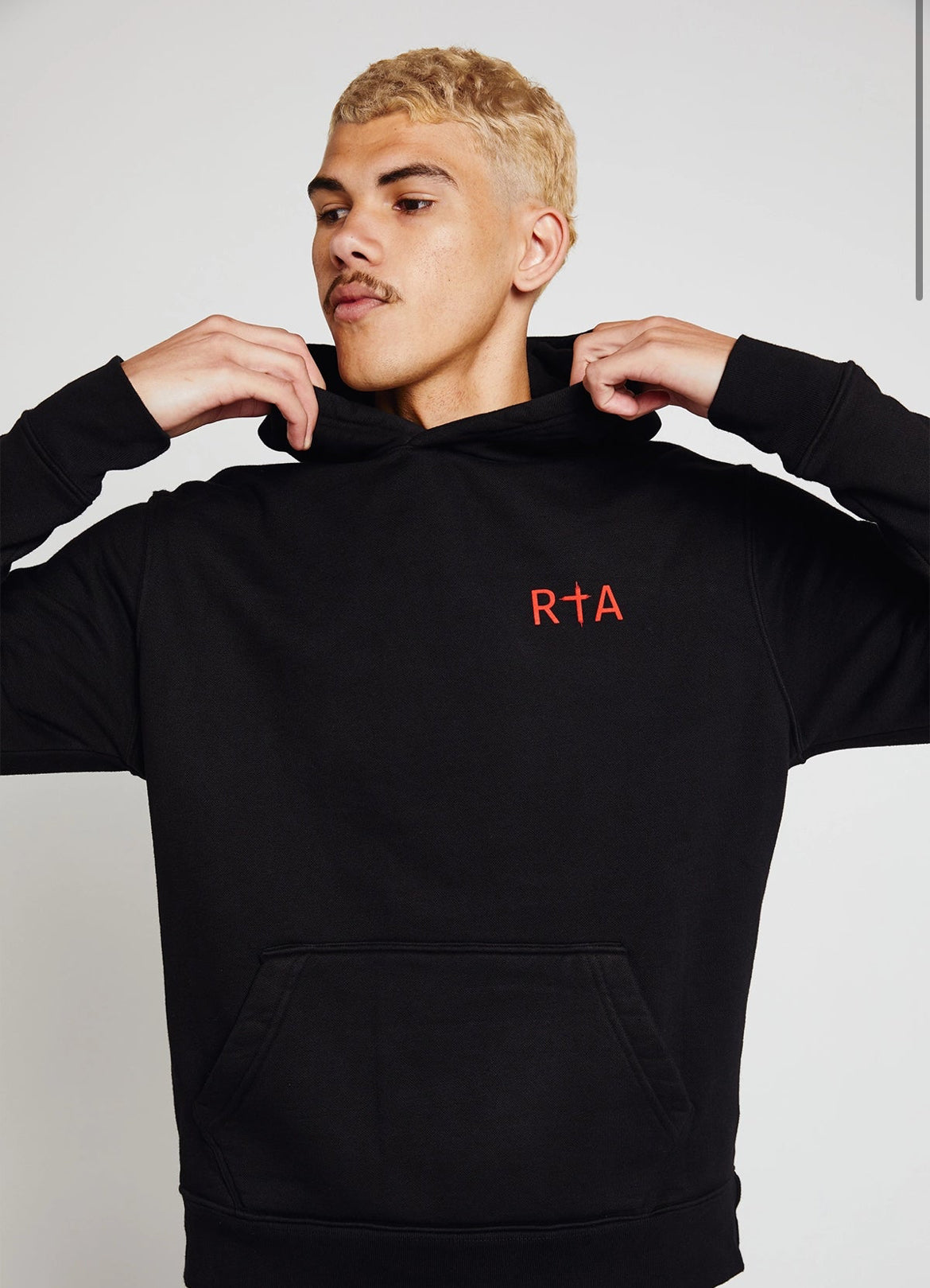 RTA-MARKUS BLACK RED LONG CROSS-MS24k628