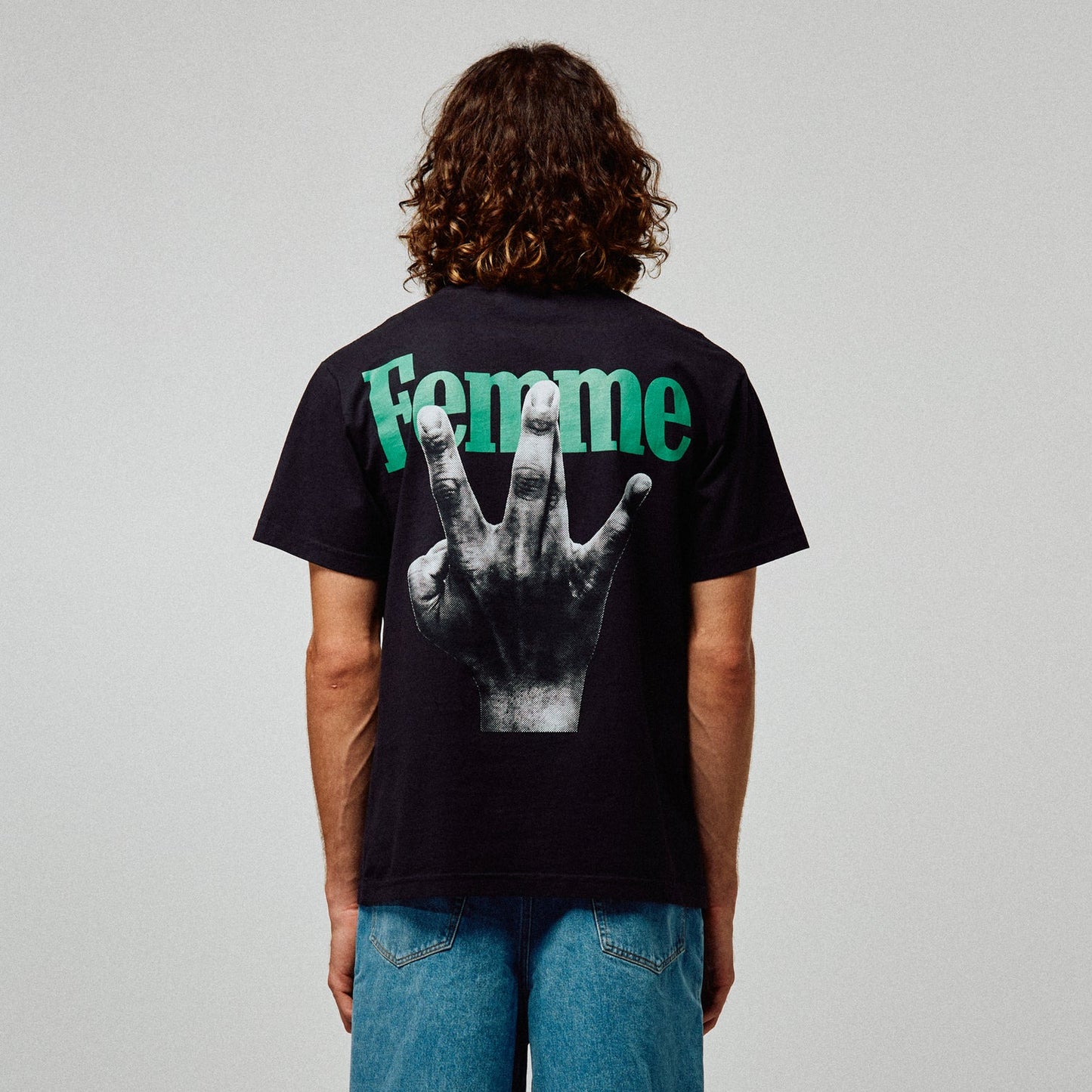 HOMME FEMME-TWISTED FINGERS TEE BLACK WITH RED AND GREEN