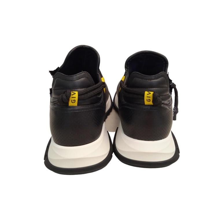 GIVENCHY | Logo Leather Sneakers
