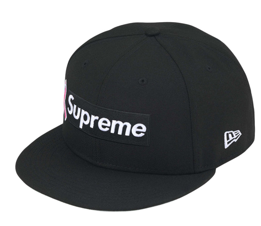 SUPREME-Breast Cancer Awareness Box Logo New Era®