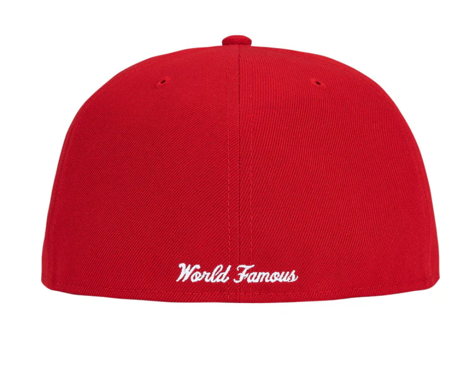 SUPREME-Breast Cancer Awareness Box Logo New Era®