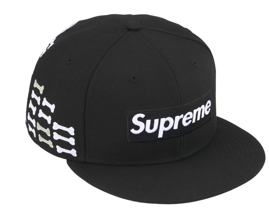 SUPREME -Bones Box Logo New Era®