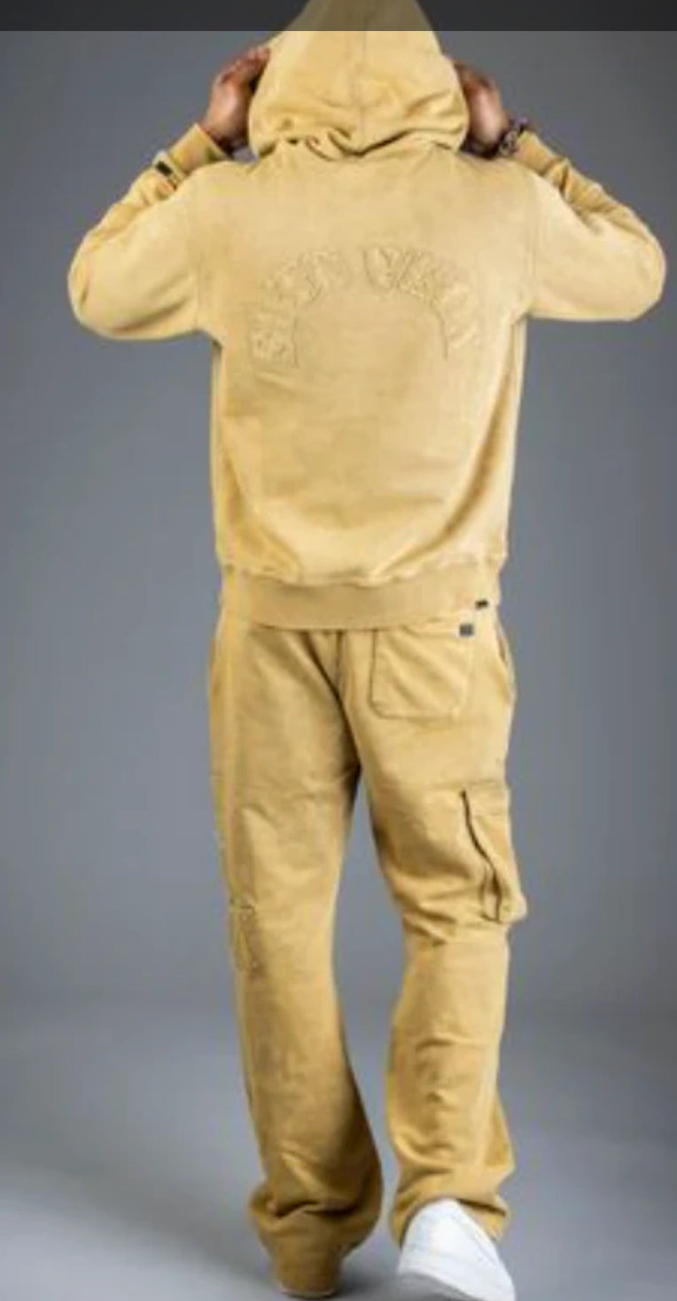 CORE LOOSE FIT JOGGER - RICH GOLD - TV0109