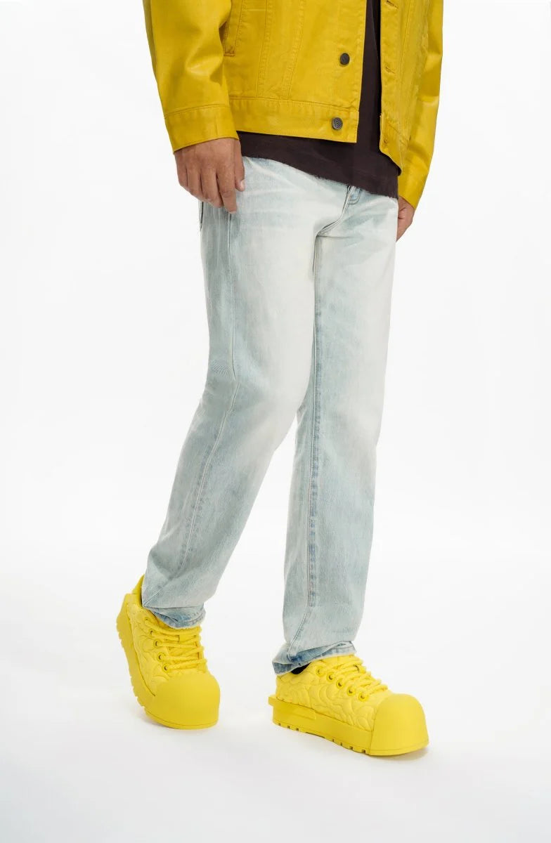 VALABASAS DIFFERENT LIGHT WASH STRAIGHT JEAN VLBS-VJ6-1035