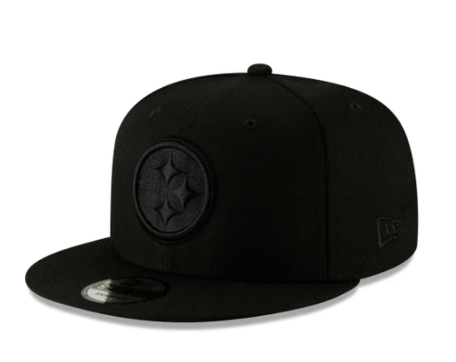 NEW ERA CAP -Pittsburgh Steelers Black on Black 9FIFTY Snapback - 70457660