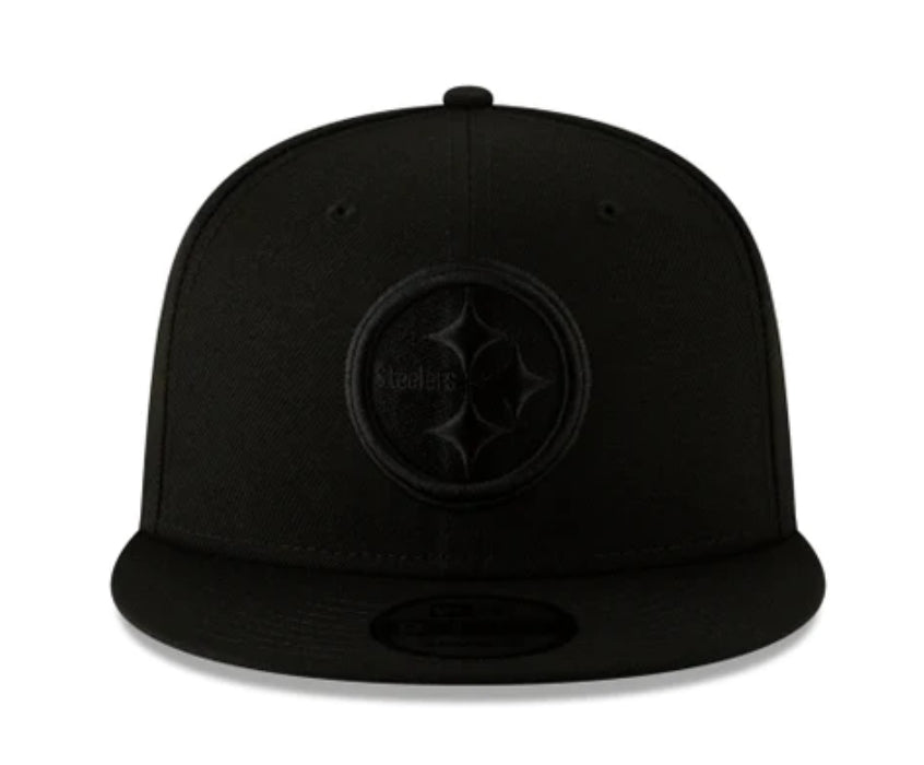 NEW ERA CAP -Pittsburgh Steelers Black on Black 9FIFTY Snapback - 70457660