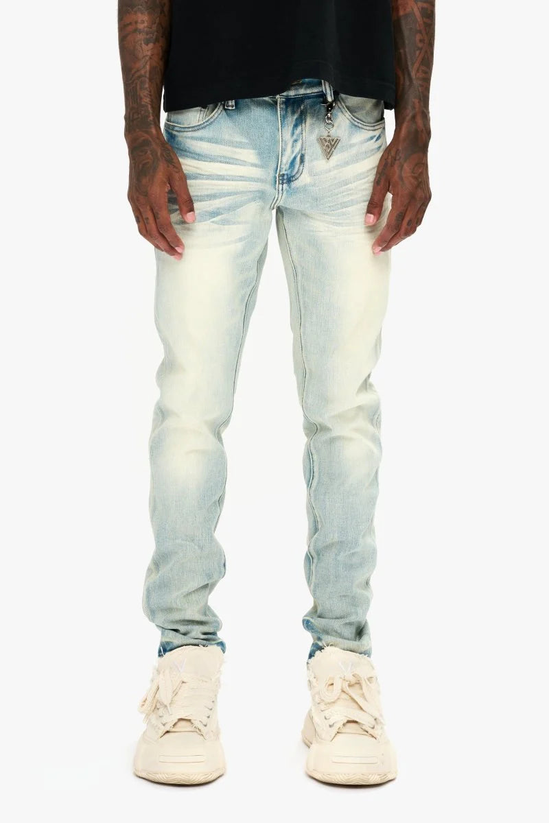 VALABASAS MR. SLIM JEAN LIGHT WASH