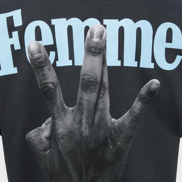 HOMME FEMME-TWISTED FINGERS TEE BLACK WITH RED AND GREEN