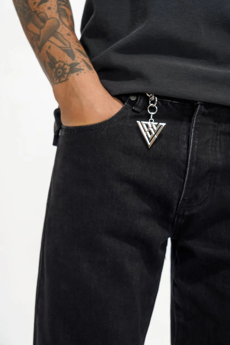 VALABASAS DIFFERENT STRAIGHT FIT JEANS BLACK