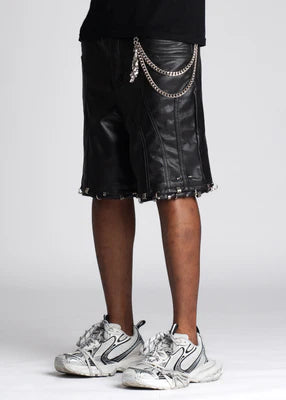 GUAPI-OBSIDIAN BLACK LEATHER PIERCING SHORTS