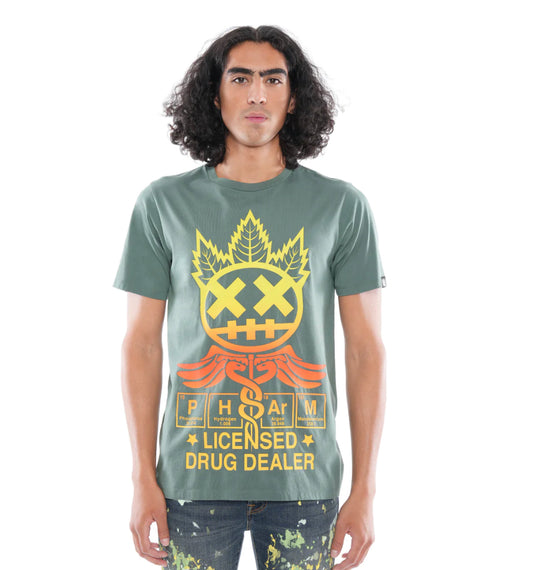SHORT SLEEVE CREW NECK TEE "LICENSED DRUG DEALER" IN DUCK GREEN