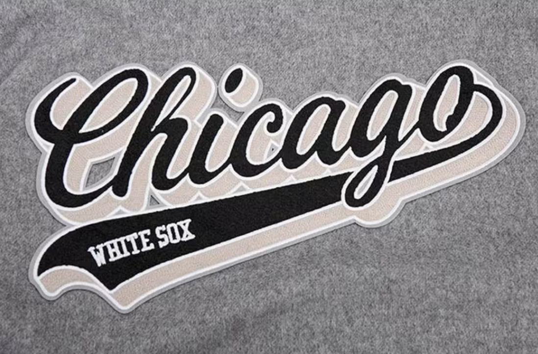 PRO STANDARD CHICAGO WHITE SOX GREY SCRIPT TAIL VARSITY HEAVY WEIGHT JACKET