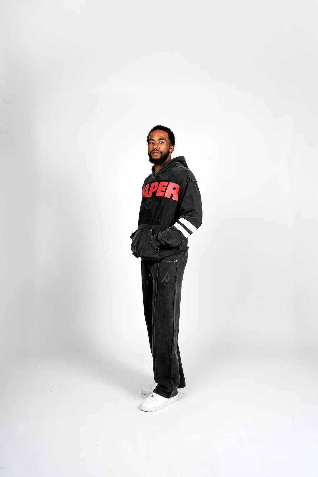 PAPER MONEY-777 JOGGERS - BLACK