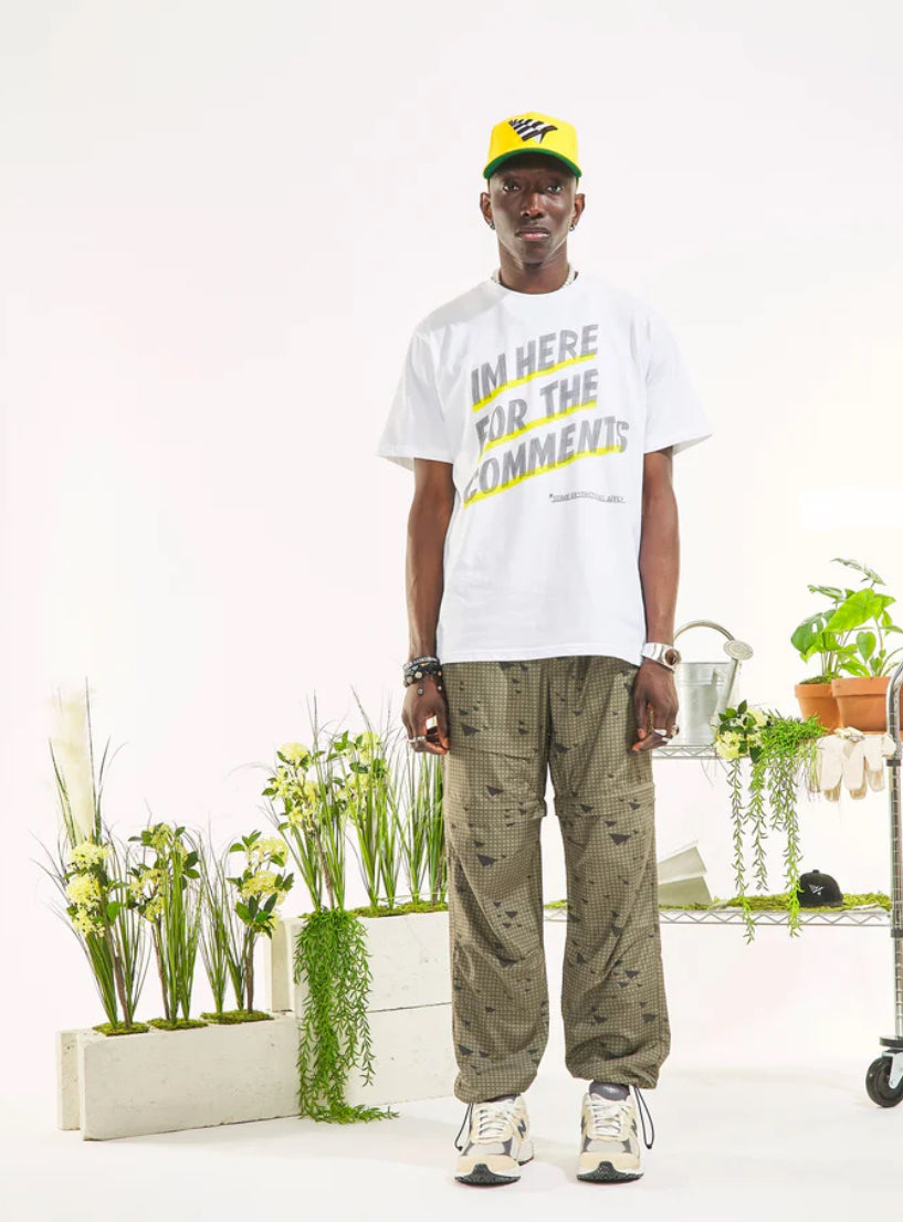 PAPER PLANE - I’M HERE FOR THE COMMENTS TEE - 200477