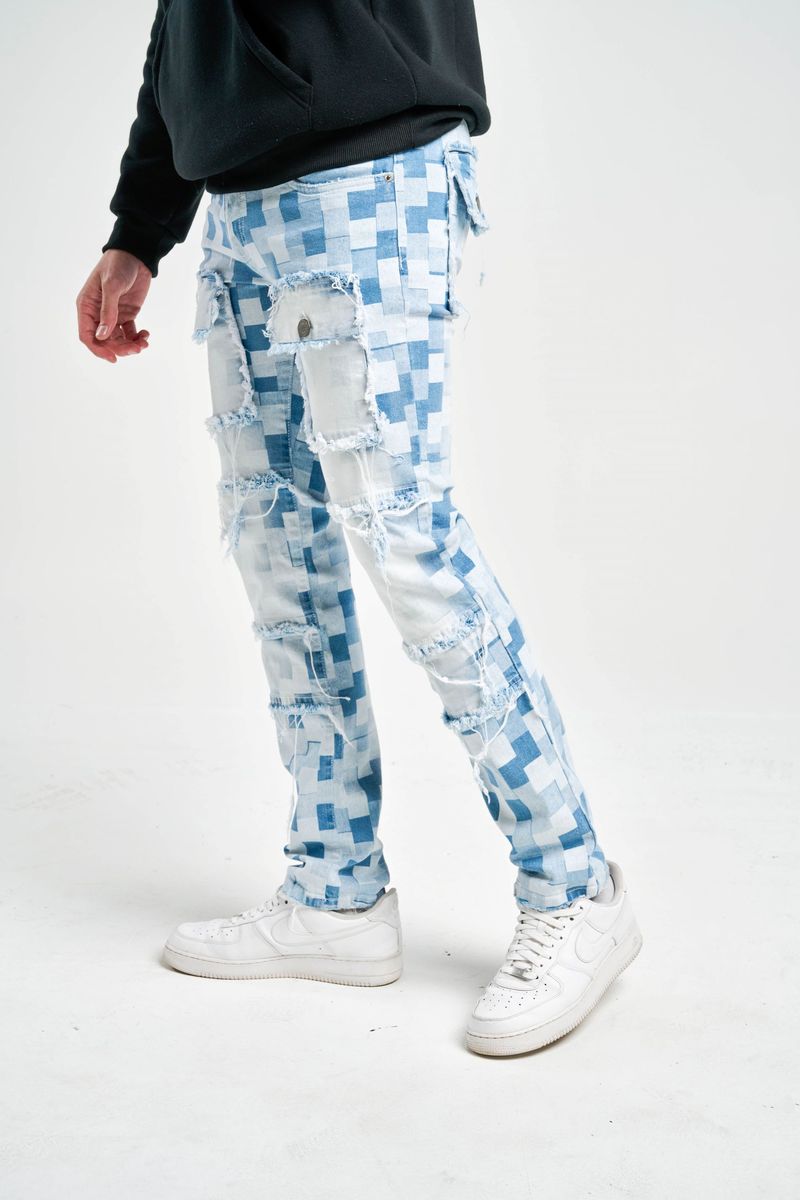 TAKER-T4017, "SLIM FIT" JEANS WITH FRAYED PATCH.