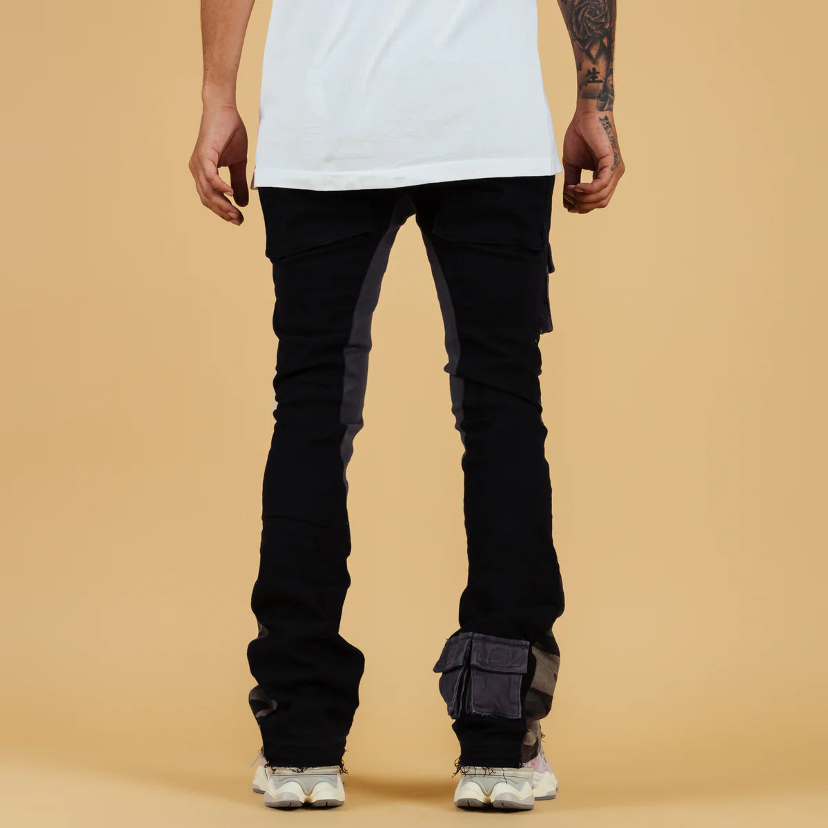 THRT-STACKED JEANS-KAMINO C22