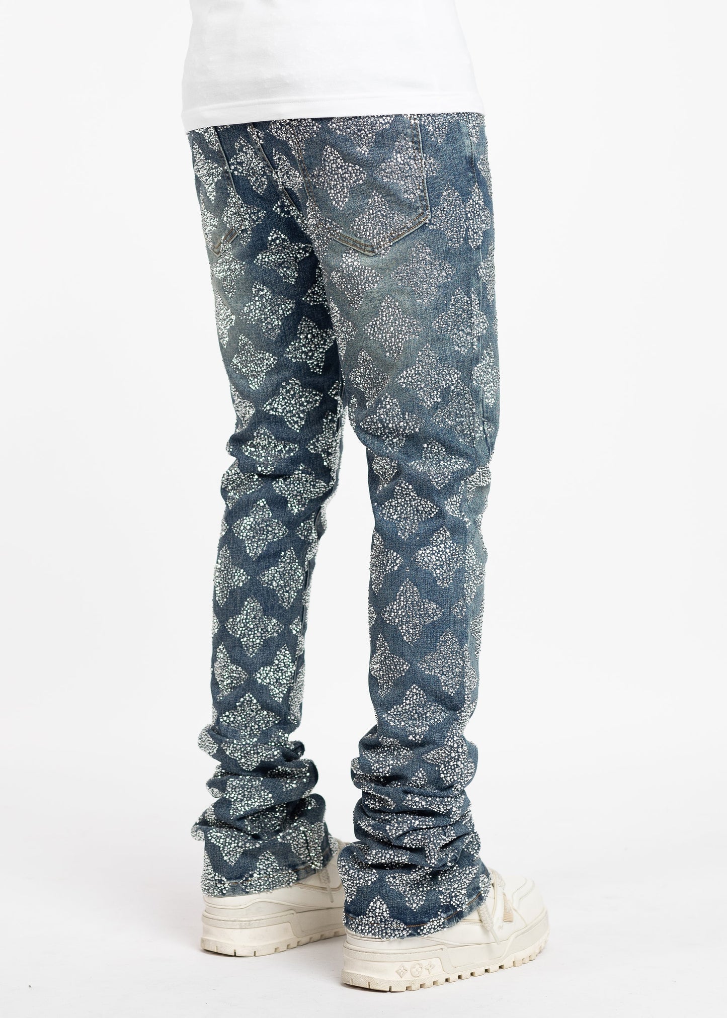 GUAPI - VINTAGE BLUE EMBELLISHED DENIM