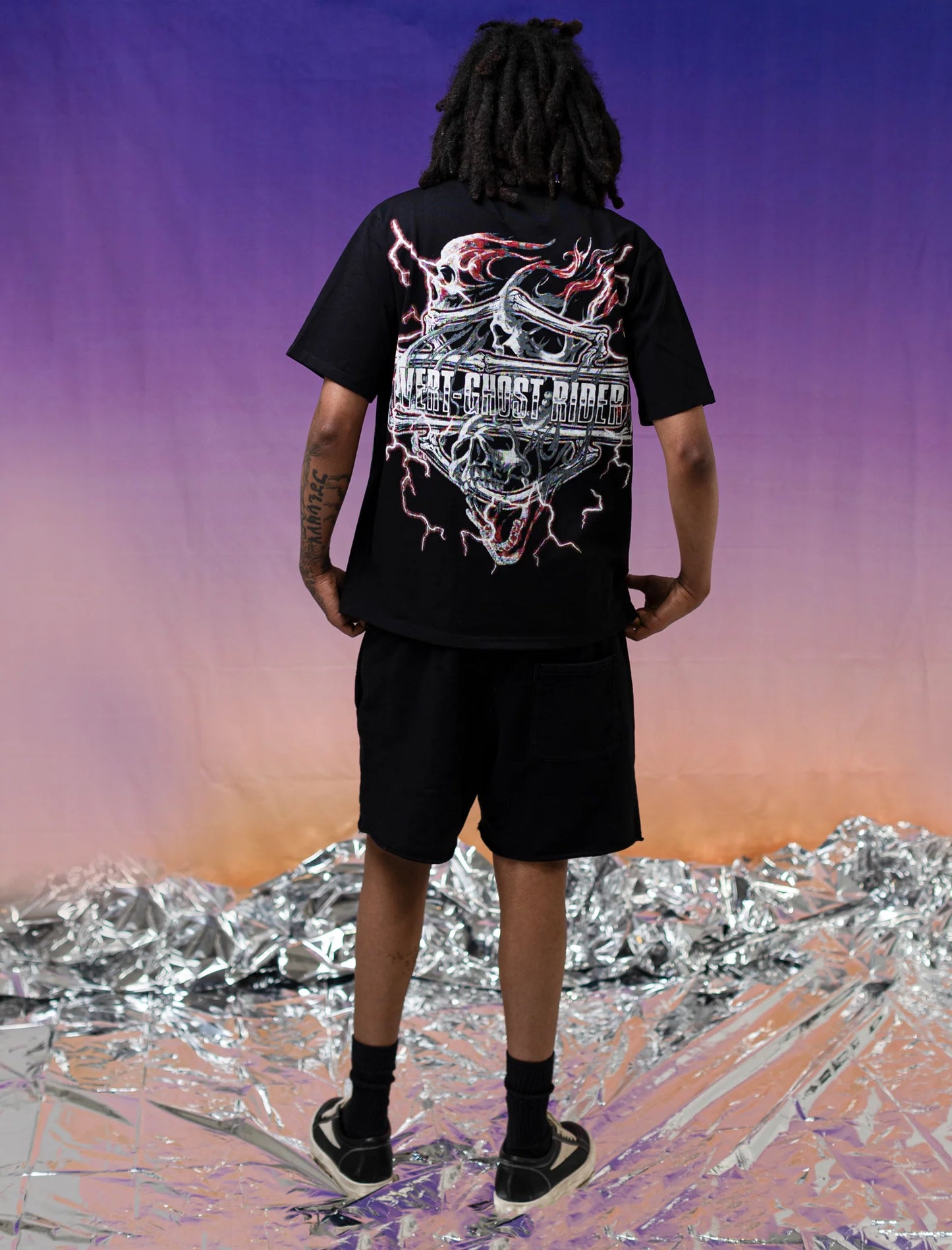 RETRO VERT RED SKULL SHIRT-BLACK
