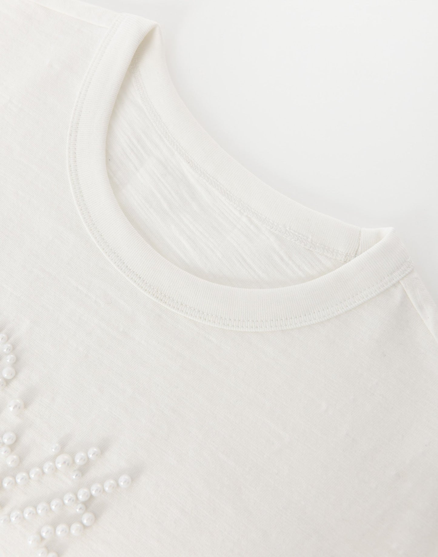 BIRTH OF ROYAL CHILD-Pearl Patchwork T-Shirt IN WHITE