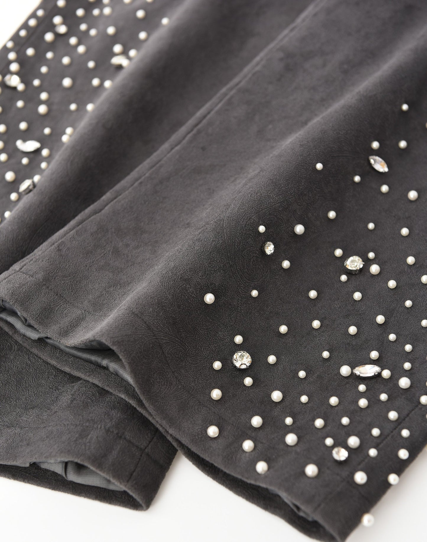 BIRTH OF ROYAL CHILD-Cashew Blossom Pearl Sweatpants