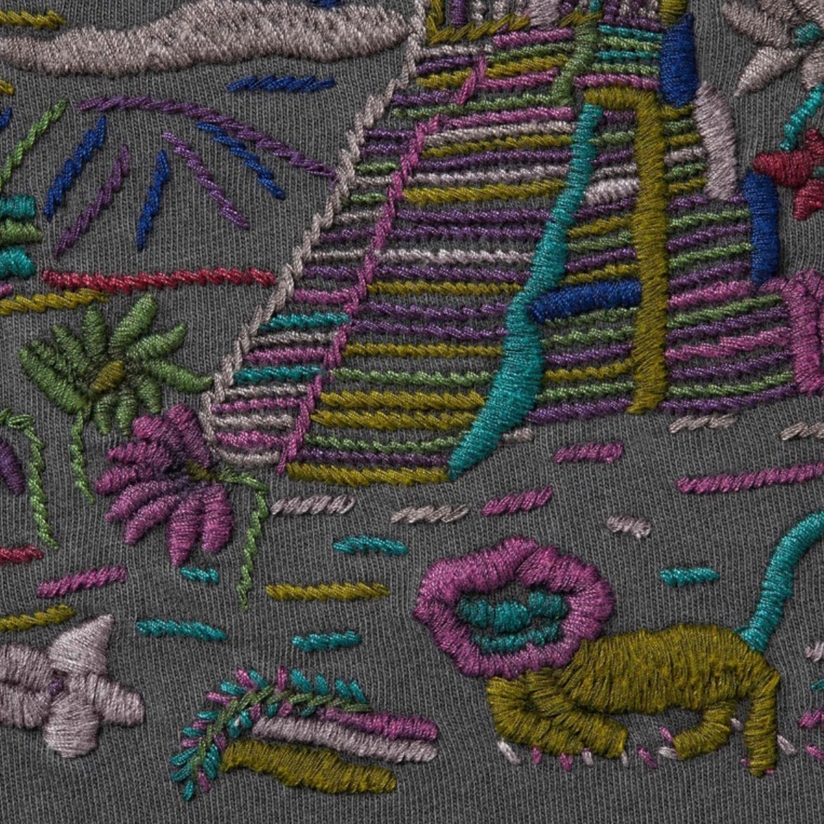 SUPREME MACHU Picchu