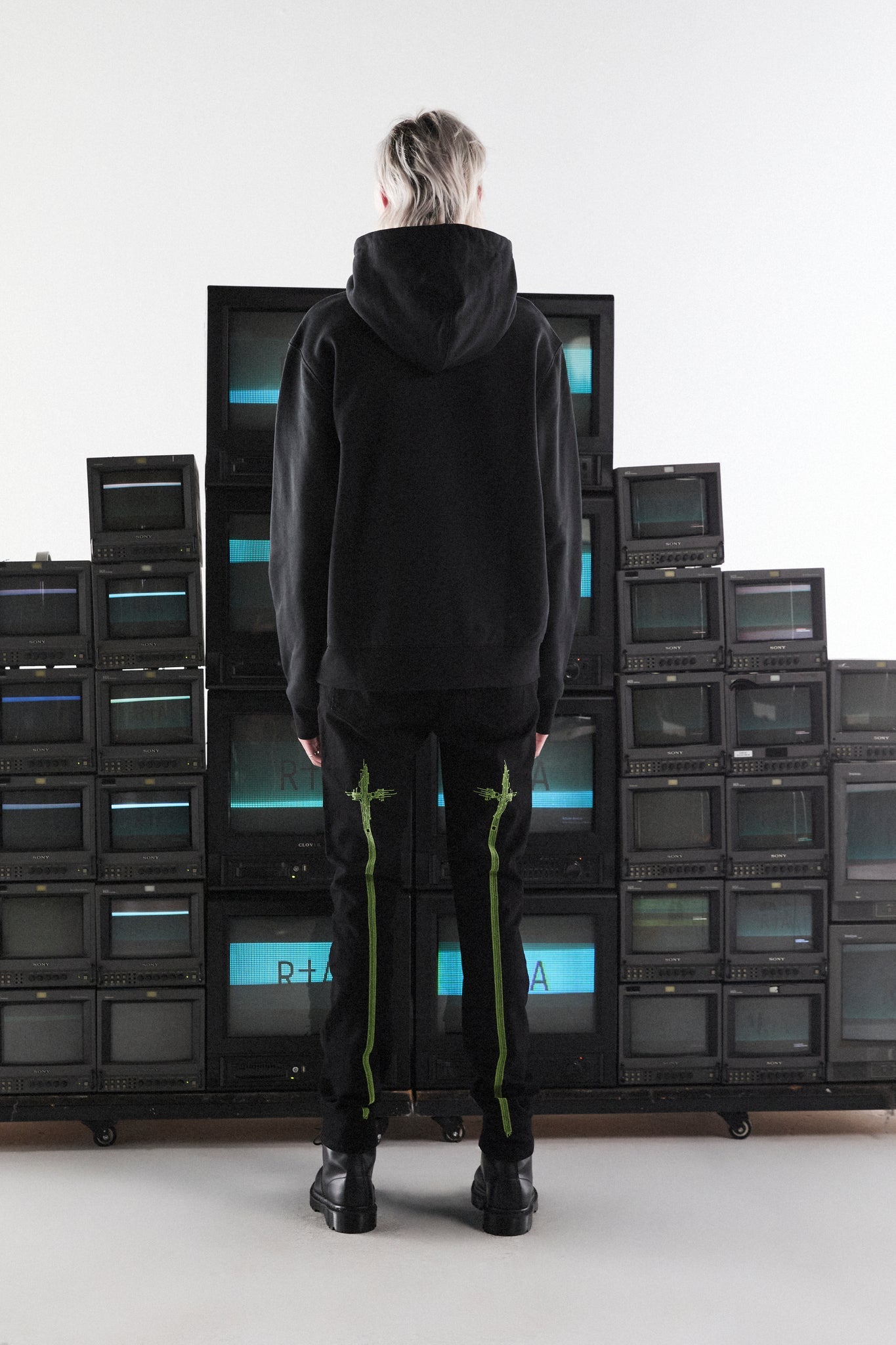RTA-BRYANT SKINNY JEAN | BLACK GREEN DIGITAL CROSS