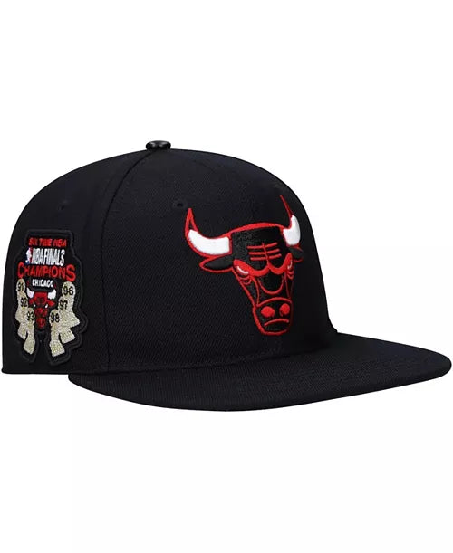 PRO STANDARD-Men's Black Chicago Bulls 6x NBA Finals Champions Team Snapback Hat-BCB751136