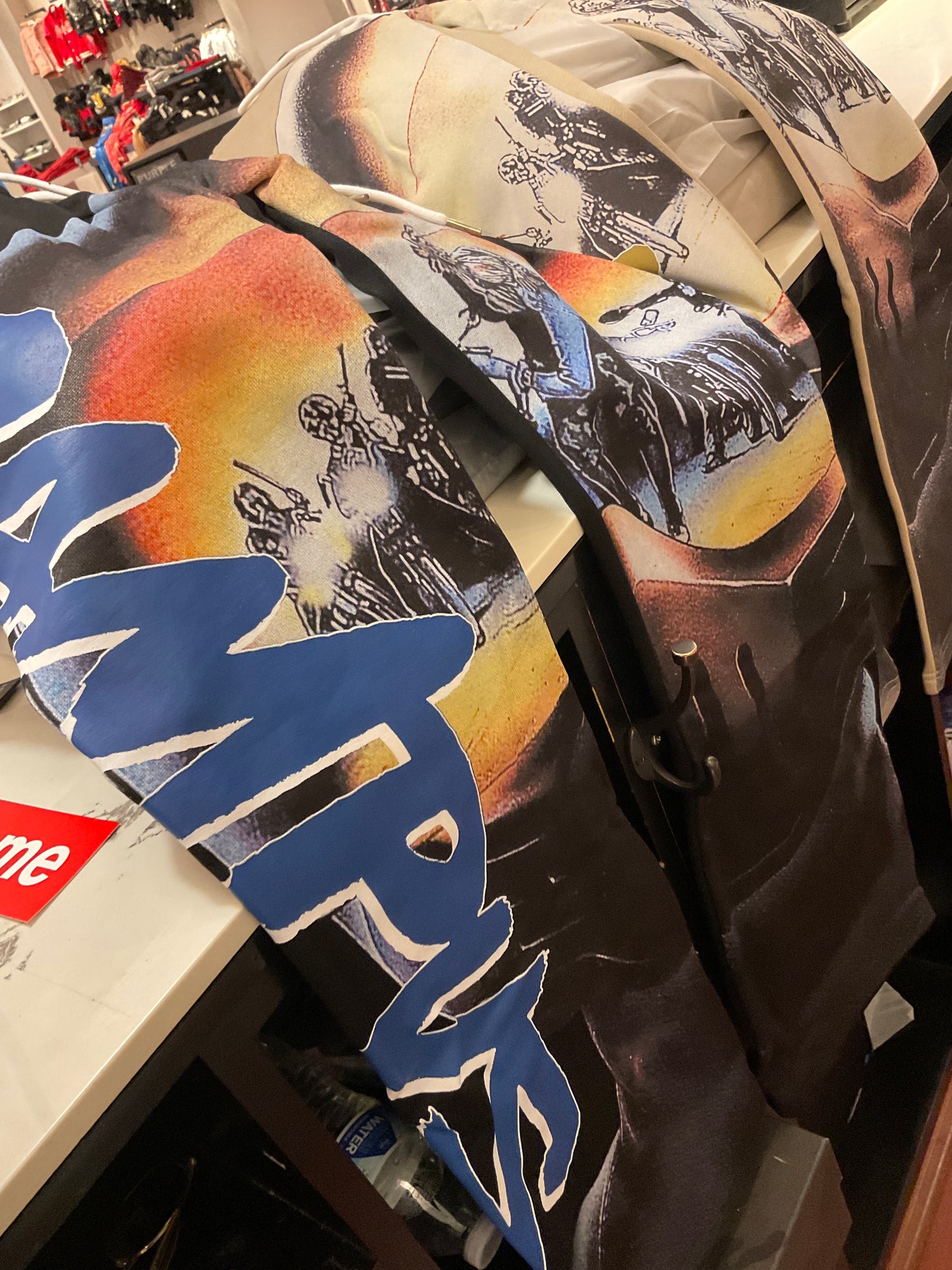 CAMPUS-SAVAGE FLARES SAND-CG-H25-017