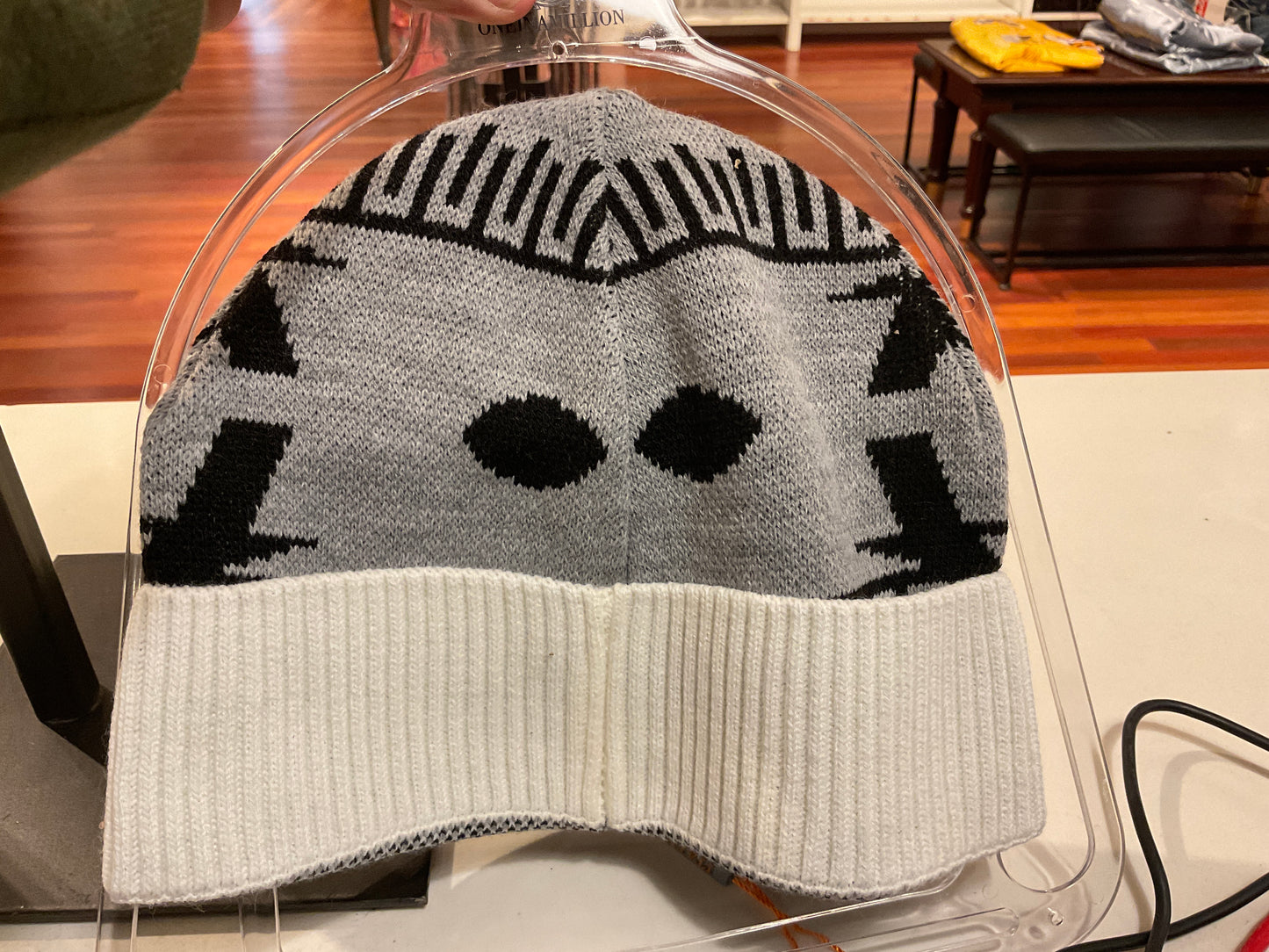 ONE IN A MILLION-ONE IN A MILLION BEANIE HAT -KG-653